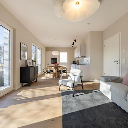 Ferienwohnung Strom Acht - Modern Frisch Inkl Stellplatz, Balkon - 200M Zum Alten Strom Росток Экстерьер фото